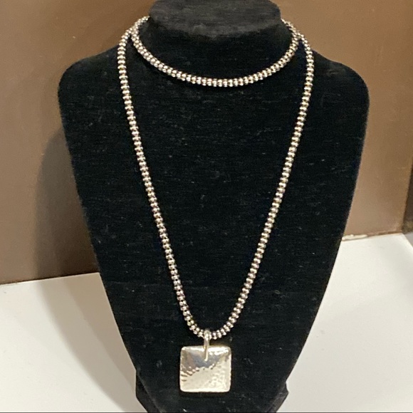 Silpada sterling silver popcorn necklace and hammered silver pendant. - Picture 4 of 15